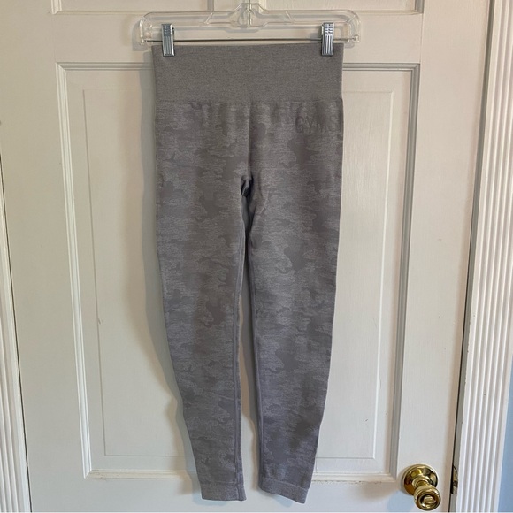 Gymshark Women’s Grey Leggings - Picture 6 of 8